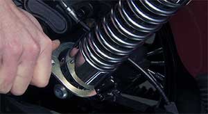 Adjusting the damping settings